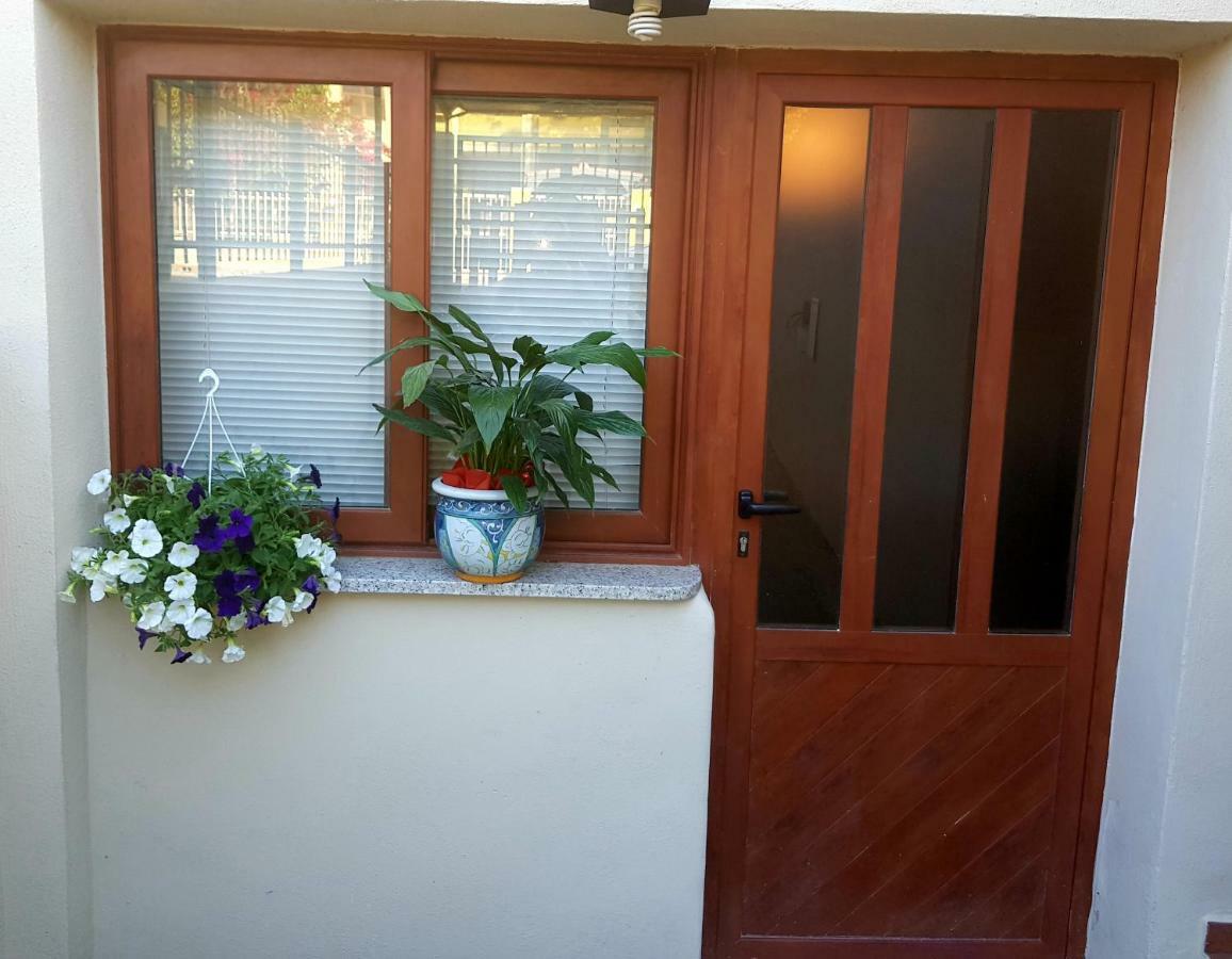 Appartamento Porto Frailis Tortolì Exterior foto